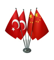 Masa Üstü Çin Bayrağı Türk Bayrağı Dörtlü Krom Direk Masa Bayrak Seti