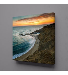 KIZILIN SAHİLE VURUŞU KANVAS TABLO 40x40cm (Karışık)