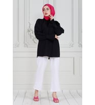 Gül Broşlu Kolu Fırfırlı Tunik-Siyah