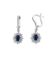 1.07 Karat Pırlantalı Oval Safir Çiçek Küpe PE050