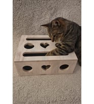 KEDİ TIRNAK TÖRPÜSÜ VE OYUN KUTUSU ( L MODEL ) (Bej-Bej)