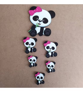 AHŞAP DUVAR SÜSÜ PEMBE TOKALI PANDA