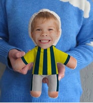 BK Gift Kişiye Özel Fotoğraflı Çocuk Sarı Lacivert Futbolcu Bebek Yastık-1 (Beyaz)