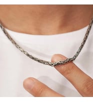 Yantra Silver 4 mm 925 Ayar Gümüş Kare Kral Kolye