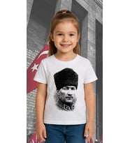 Unisex Ay Yıldızlı T-Shirt 19 Mayıs 29 Ekim 23 Nisan 10 Kasım Atatürk Çocuk Tişört (Beyaz)