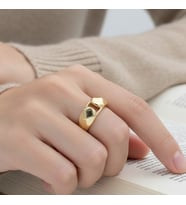 STİL İNCİSİ/XUPING JEWELRY LORİSE MODEL YÜZÜK (Altın Rengi)