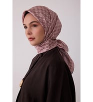 Belli Geometrik Desenli %100 Twill İpek Eşarp 4425D