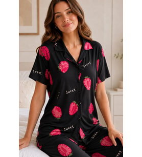 Siyah Çilek Desenli Kısa Kollu Gömlek Yaka Milan Kumaş Kadın Pijama Takımı