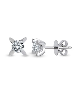 0.23 Ct Tektaş Pırlanta Badem Tırnak Küpe TKPE3 (Çok Renkli)