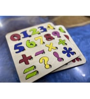 Zeka Oyunu Sayılar 25x25 Cm (Yapboz Boyalı)