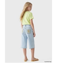 LCW Kids Mavi Çiçek Nakışlı Kız Çocuk Jean Şortolon
