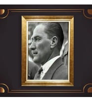 Altın Varaklı Çerçeveli Paspartulu Atatürk Tablo z4811 (Gold)