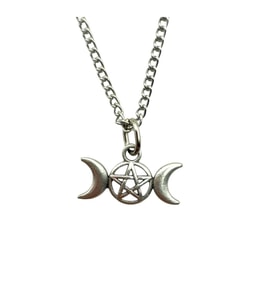 Ay ve Yıldız Figürlü Unisex Kolye – 60 cm Zincirli Antik, Spiritüel ve Mistik Tasarım