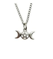 Ay ve Yıldız Figürlü Unisex Kolye – 60 cm Zincirli Antik, Spiritüel ve Mistik Tasarım