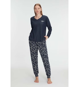 Kadın Lacivert Uzun Kollu Alt Kısmı Çiçek Desenli Paça Kısmı Lastik Detaylı Pijama Takımı (Renksiz)
