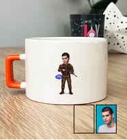 Kişiye Özel Karikatürlü Asker Lüks Fincan 30 Ağustos Zafer Bayramı Hediyesi