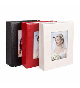 200’lük Pencereli Deri Fotoğraf Albümü – 10×15 cm 21 Fotoğraf Baskısı Dahil
