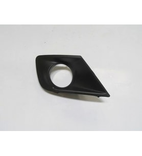 2009-2012 Peugeot 207 Sis Lamba Kapağı Sağ Siyah Sis Delikli (Tw) (Adet) (Oem No:7452Zx)