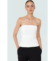 Straplez Fitted Dokuma Bluz Şık ve Rahat Yazlık Trend Tasarım Seçkin Malzeme (Ekru)