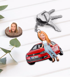 BK Gift Kişiye Özel Kadın VW Polo Figürlü Plakalı Ahşap Karikatür Anahtarlık-2