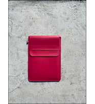 Kişiye Özel İsimli Laptop Kılıfı MacBook Pro Air  13’ 14’ 15' inç Notebook Vegan Suni Deri Çanta (Pembe)