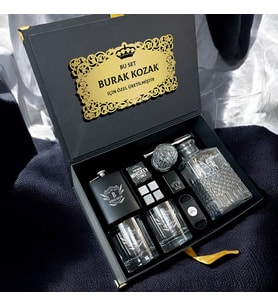 Platinum Series Viski Şişesi & Bardak Keyif Seti – Exclusive Kutuda