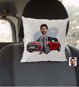BK Gift Kişiye Özel Plakalı Erkek Mini Cooper Karikatürlü Kare Araç Koltuk Yastığı-1