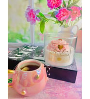 REAL LOVE ÇİÇEK BAHÇESİ MUM / DECORATIVE FLOWER SCENTED CANDLE