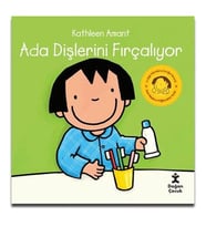 Ada Dişlerini Fırçalıyor Doğan Çocuk