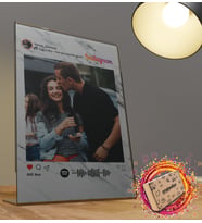 Kişiye Özel Fotoğraflı Kendin Tasarla Spotify Şarkı Barkodlu İnstagram Tasarımlı Masaüstü Fotoğraf Çerçevesi