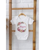 Pia Baby Premium %100 Pamuk İsme Özel Organik Baskılı Çıtçıtlı Bebek Body Zıbın Modelleri 5072-16 (Ekru)
