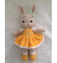 Bayan Tavşan Monami Amigurumi Organik Oyuncak