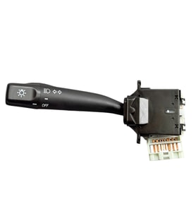 Toyota Corolla Ae111 1998-2001/Hilux Ln14598-05/Rav4 1996-2000 Sinyal Far Kolu