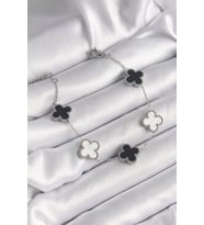 316L Çelik Gümüş Renk Siyah Beyaz Yonca Model Kadın Bileklik