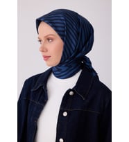 Geometrik Desen İpek Twill Eşarp  - 2026 İlkbahar-Yaz (T)   4325 (Lacivert)