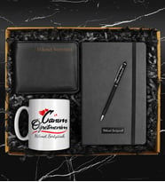 Öğretmenler Gününe Özel Canım Öğretmenim Kupası & Kişiye Özel Defter & Touch Pen Kalem & Cüzdan Hediye Seti