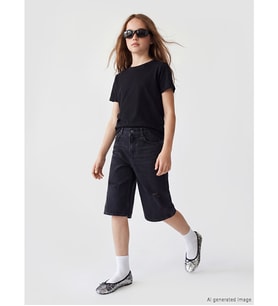 LCW Kids Siyah Yırtık Detaylı Kız Çocuk Jean Şortolon