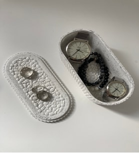 Elips Kapaklı Dekoratif Gold & Gümüş Yaldızlı Hediyelik Kutu (Gümüş Gri)