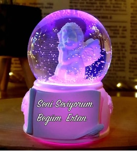 İsme Özel Renk Değiştiren Masum Beyaz Melek Kar Küresi Sevgiliye Hediye