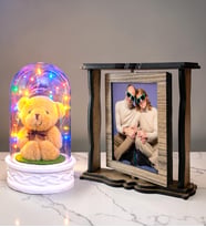 Kişiye Özel 2 Fotoğraflı Dönen Ahşap Çerçeve ve Ayıcıklı Renkli LED Işıklı Fanus