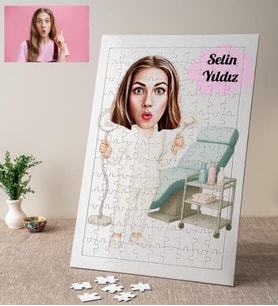 Karikatürlü Güzellik Uzmanı Kişiye Özel Puzzle