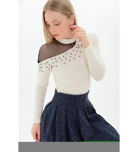 9100986 Yumoş Tek Omuzu Tül İncili Bluz BEJ