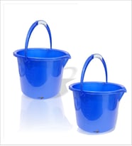 Büyük 12 Litre Ölçebilen Beher İki 2 Adet Mavi Saplı Kırılmaz Parlak Yüzeyli Sağlam Balıkçı Araba Yıkama Bahçe Su Buz Çöp Kova Kabı Kovası