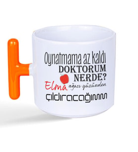 Oynatmama Az Kaldı Doktorum Nerede Baskılı Turuncu Kulplu T Kupa