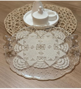 Epoksi Reçine Nişan Tepsisi - Dantel ve İncili - Şahlanan At- Çapı: 30 cm (Çok Renkli)