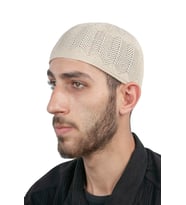 Safir İnce Örme Dantel Namaz Takkesi Krem 1 Adet