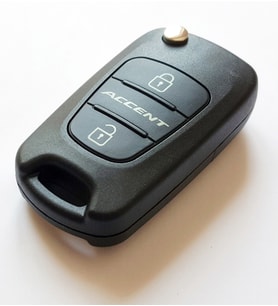 Hyundai Accent Yazılı Anahtar Kabı Kumanda Kabı Oto Anahtarlık Vidalı Logolu