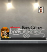 Kişiye Özel Uzay Karikatürlü Kolay Yetişmiyor Ahşap Biblo Bay-8
