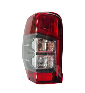 Mitsubishi L200 2019-2021 Sol (Ledsiz/Duylu) A-kalite Stop