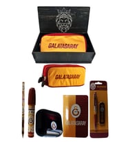 Galatasaray Orjinal Lisanslı Siyah Air Kalemtraş Ahşap Kutulu 6'lı Kırtasiye Seti (Kırmızı-Sarı-Geçişli)